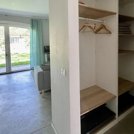 Apartment Near Saaler Bodden Lagoon *