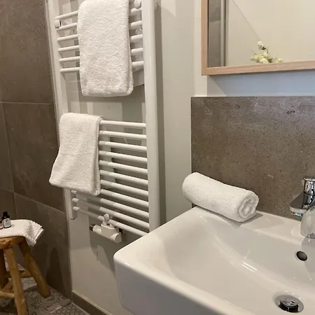 Apartment Near Saaler Bodden Lagoon *