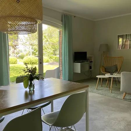 Apartment Boutique In With Garden *