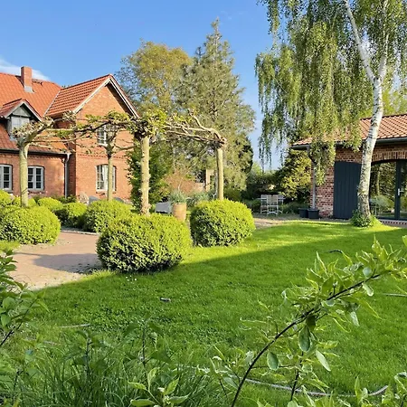 Boutique In With Garden